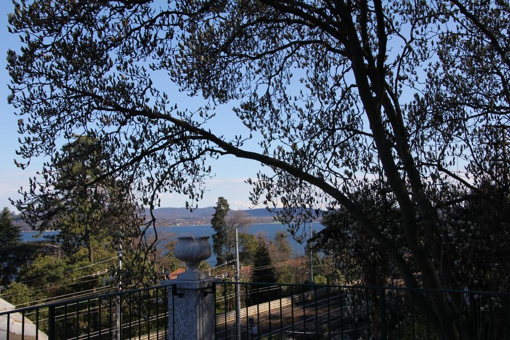 La Ciliegia Bianca Bed and Breakfast Belgirate Eksteriør billede